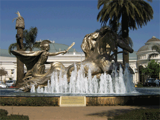 Emperor's Palace Fountain